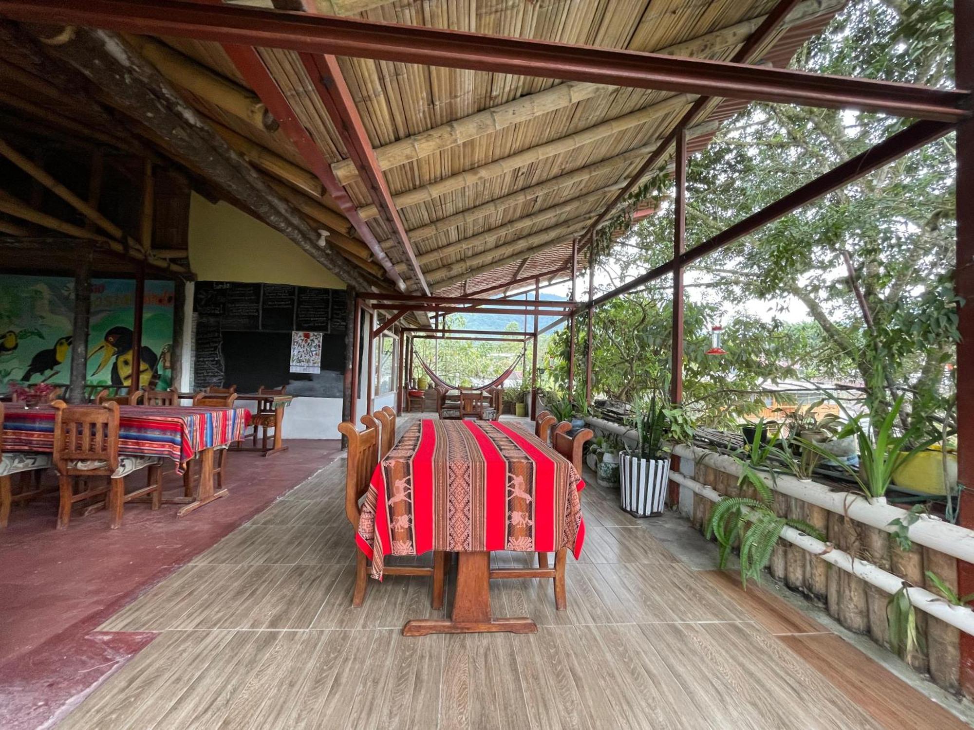 Biohostal Mindo Cloud Forest Екстериор снимка